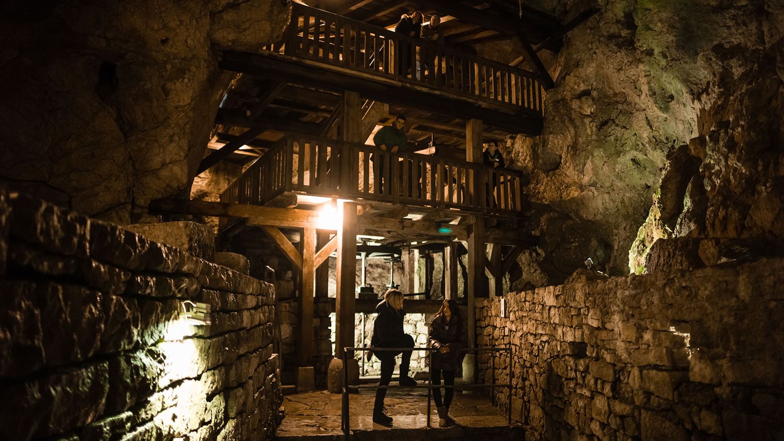 Découvrir les profondeurs des Moulins souterrains. ©Guillaume Perret